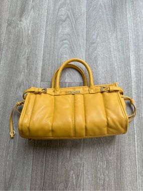 Steve Madden puffer bag